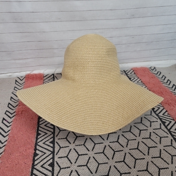 J.CREW WIDE BRIM PAPER STRAW HAT - Picture 1 of 11